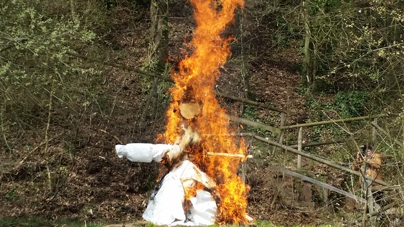 Bild "Einsatzberichte:030416_Sommertagszug.jpg"