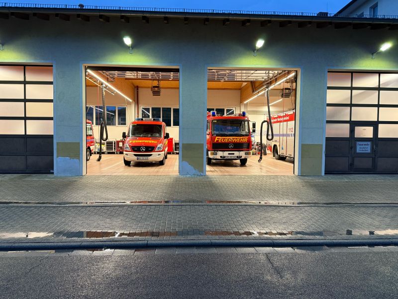 Bild "Einsatzberichte:20250423_Einsatz_Carport_NGD.jpg"