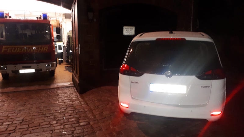 Bild "News:Beengte_Verhaeltnisse.jpg"